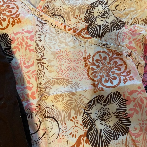 Scrub Bundle #3 - Picture 8 of 8